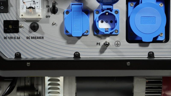 Бензиновый генератор Loncin LC8000-JS переносной фото